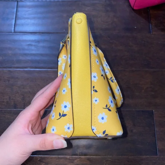 Kate Spade Yellow Daisy Floral Satchel Crossbody Bag - Picture 5 of 12
